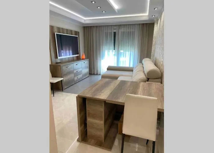 Coqueto apartamento cerca de la playa con parking