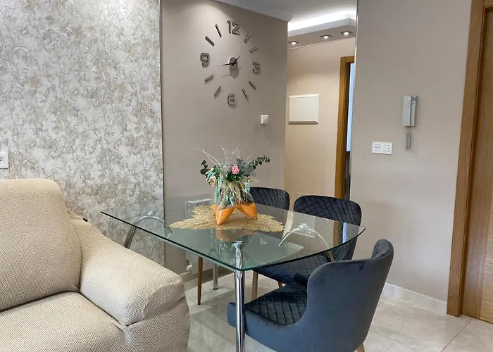 Baiona By Cruceiro *